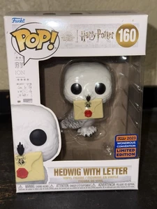 Funko Pop! Harry Potter Hedwig mit Brief 2023 Wondercon Exclusive Gewölbt - Bild 1 von 6