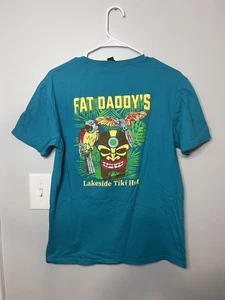Gildan Turquoise Fat Daddy’s Tiki Hut Lakeside Graphic TShirt Size Medium Unique - Picture 1 of 3
