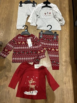 Pacchetto di vestiti natalizi per bambini taglia 6-9 mesi. Firenze e Flo e ninna nanna. - Immagine 1 di 4