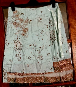 VGC Ladies VILA Galaxy CHOCOLATE & MINT Green Print Cinderella Hem Skirt L W32" - Picture 1 of 6