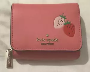 🍓Kate Spade Picnic in The Park Small Trifold Continental Wallet Garden Pink 🍓 - Picture 1 of 4
