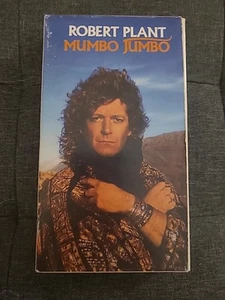 Robert Plant - Mumbo Jumbo (VHS, 1988) - Foto 1 di 3