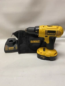 Dewalt DC970K-2 18V Drill/Driver Kit - Black/Yellow - Picture 1 of 10