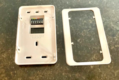 Bryant Evolution Thermostat Recessed Wall Mounting Plate with trim plate - Image 1 of 4
