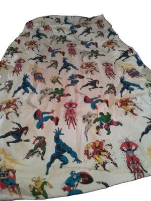 Sábana bajera Pottery Barn Kids doble blanca Marvel Avengers Heroes ropa de cama de algodón Foto 1 de 4