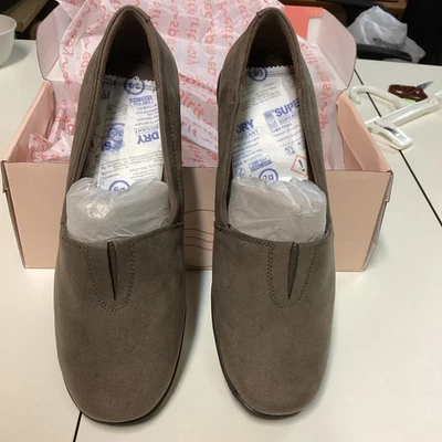 1 Pair Easy Spirit Women’s Shoes 6.5 W NIB - Image 1 of 4