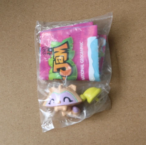Animal Jam Adopt a cat or fox with online game CODE toys figure Cover