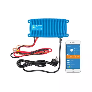Victron BlueSmart IP67 Battery Charger 12V/17A w/ 1 output - Picture 1 of 3