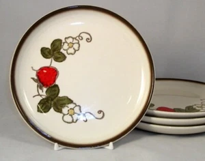 Metlox California Strawberry Group of 4 Bread Plates - Picture 1 of 4