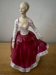 FIGURA DAMA CHINA REAL DOULTON MUÑECA MODELO FIONA Nº HN 2694 PERFECTA - Imagen 1 de 7