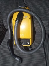 Miele S250i Vacuum Cleaner