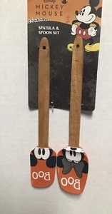 Juego de espátula y cuchara de Halloween de Mickey Mouse y Minnie Mouse de los parques de Disney Boo Nuevo - Imagen 1 de 4