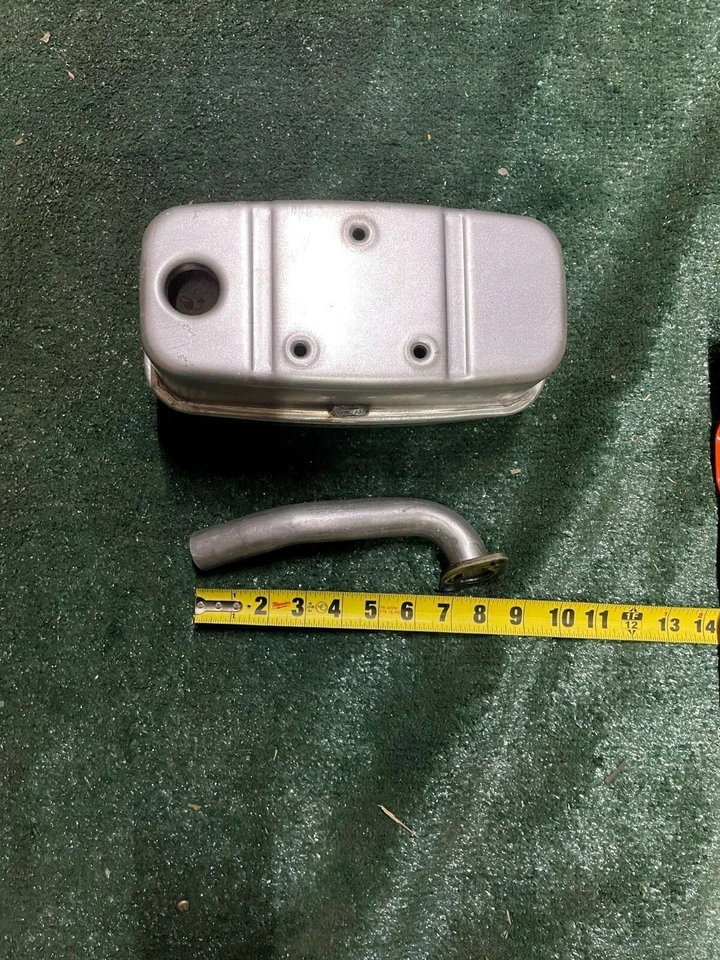 JOHN DEERE GENUINE OEM MUFFLER & PIPE GY21535 GX24805 18.5HP 19.5HP 20HP USA OEM - Image 1 of 3