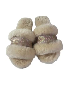 emu australia slippers 8 Cream Fuzzy Warm Sheep Fur Paisley Metallic Band Wrenle - Picture 1 of 4
