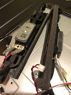 HANNSPREE HL407UPB SPEAKERS - Image 1 of 2