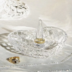 Soporte de anillo de cristal en forma de corazón - Imagen 1 de 1