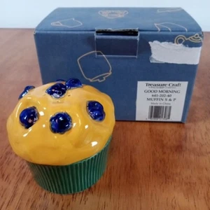 Treasure Craft Blueberry Muffin Salt And Pepper Shaker NOS NIB 90's Good Morning - Picture 1 of 8