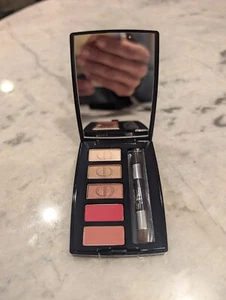 Dior Couture Colors - Eyes & Lips - Mini Palette with Compact & Applicators - Picture 1 of 11