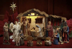 Three Kings Gifts 23 Pieces, 5-Inch The Real Life Nativity - Includes Light WM7 - Picture 1 of 24