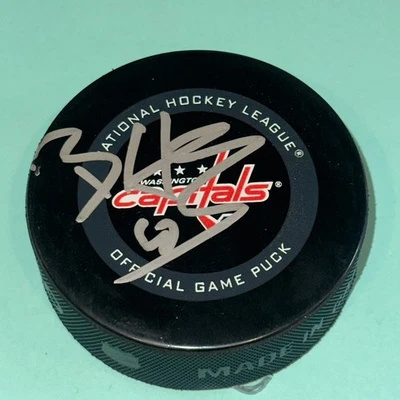 BRADEN HOLTBY Signed Washington CAPITALS Official GAME Puck Beckett (BAS) - Image 1 of 3