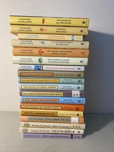 Alexander McCall Smith 18 Book Lot No. 1 Ladies Detective Agency 16 HC 2 PB - Imagen 1 de 8