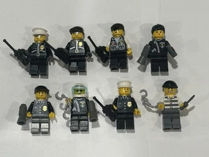 LEGO City Town Police criminal Lot x8 Policemen Minifigures Lot - Picture 1 of 2