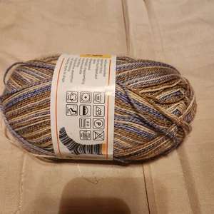 Ein Knäuel Regia Surf Farbe waschbare Sockenwolle. Italien. Wolle und Baumwolle. 100g - Bild 1 von 3