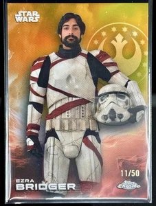 2025 Topps Chrome Star Wars Ezra Bridger Gold Refractor 11/50 #39 - Bild 1 von 3