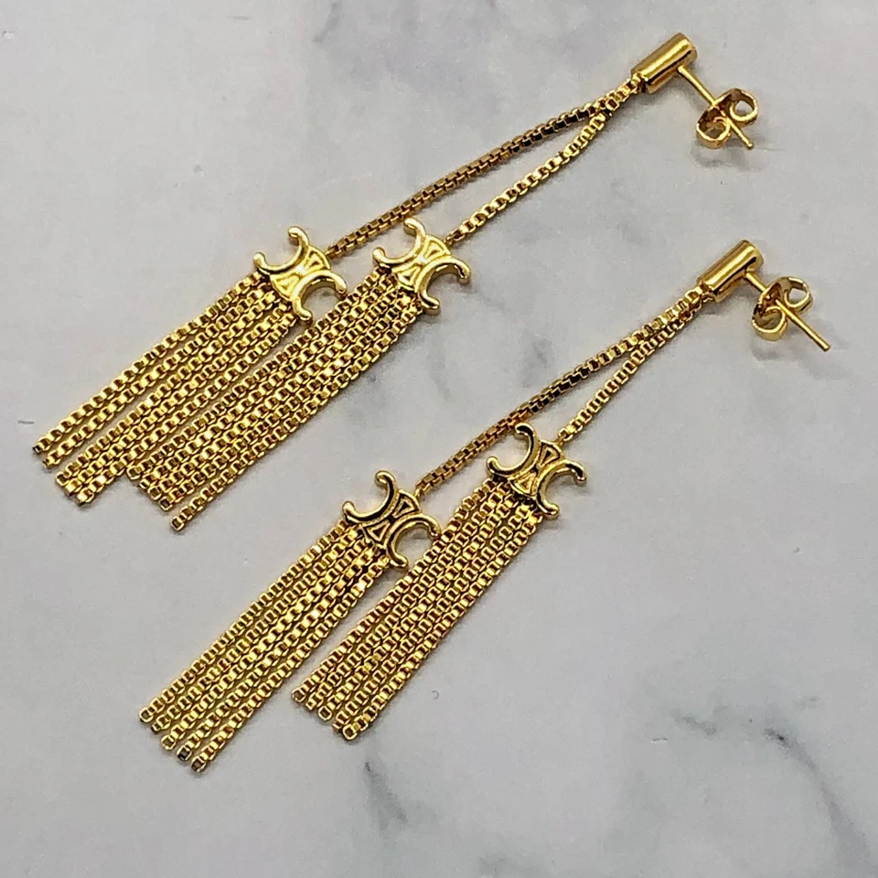 Auténticos pendientes con borla con monograma CELINE - usados / LB4995 Foto 1 de 4