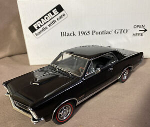 Danbury Mint 1:24 Die Cast Replica ~ 1965 Pontiac GTO (Black) ~ IN BOX