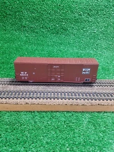 Verbesserter Roundhouse HO Western Pacific 50' Hi-Cube Boxcar WP 68213 - Bild 1 von 10