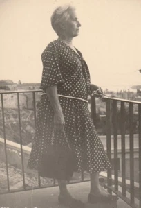 B5 -  Foto Photo Fotografia Anni 60 - Donna Cagliari Teatro Romano Balcone - Foto 1 di 1