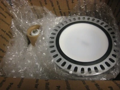 2 yes 2 KOBI Electric K6L7 32-watt Non-Dimmable High bay Mogul base 2000 lumins - Image 1 of 4