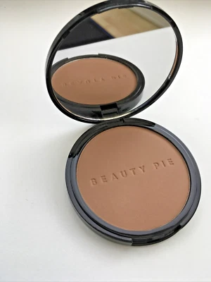 Beauty Pie Quantum Bronzer Bronzing Powder 8g Goldielux Brand New & Boxed - Image 1 of 4