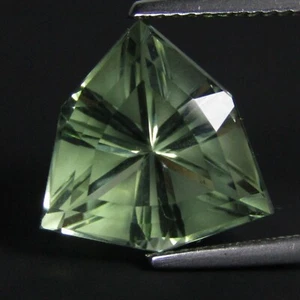 7.37Cts Natural Gorgeous Green Amethyst(Prasiolite) Trillion Custom Cut Gemstone - Picture 1 of 5