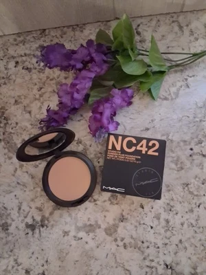 MAC NC42 Studio Fix Powder Plus Foundation Original Formula New In Box Free Ship - Image 1 of 4