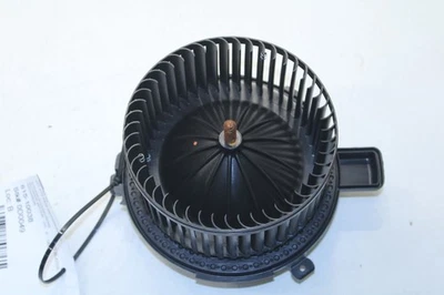 2019-2025 Chevrolet Blazer 2LT 2.0L Front HVAC AC Blower Fan Motor 85661326 OEM - Image 1 of 4