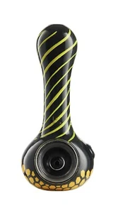 Eyce Hand Pipe - Silicone Oraflex Honeycomb Design - Black and Yellow - 4.25” - Picture 1 of 5
