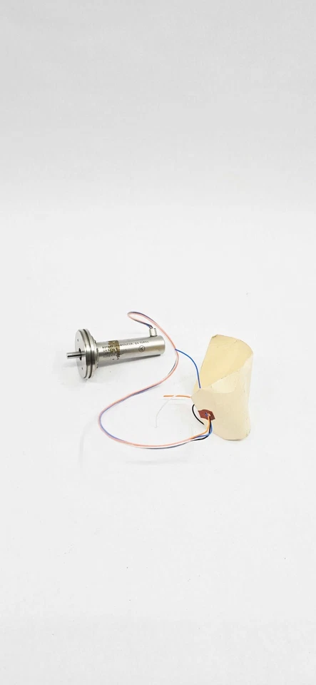 Kavlico GM5334-E Rotary Transducer - Image 1 of 4