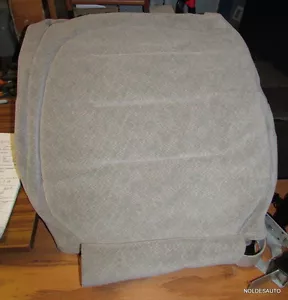 New Genuine GM 88976122 Front Right (Passenger Side) AN3 Seat Cover - Picture 1 of 6