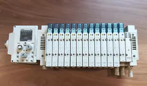 Conjunto de pila de válvulas SMC SY5000 serie 14 estaciones con EtherCAT EtherCAT EX600-SEC1 - Imagen 1 de 7
