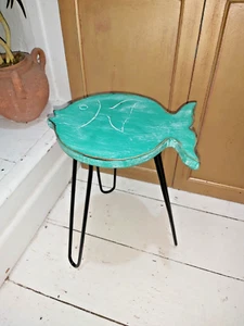 SUPPORTO PER PIANTE A FORMA DI PESCE IN LEGNO DI ALBESIA FATTO A MANO - TURCHESE - Foto 1 di 14