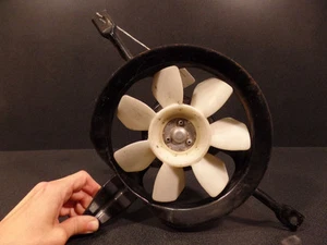1984 84 YAMAHA XVZ1200 XVZ 1200 VENTURE RADIATOR FAN (#22) - Picture 1 of 12