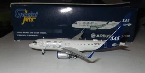 Gemini Jets 1:400 SAS Airlines A320neo #SE-ROH - GJSAS1916 - Foto 1 di 1