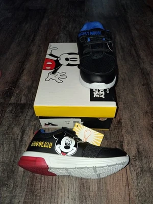Schuhe Von Mickey Mouse Grösse 28 Mit Licht - Bild 1 von 2