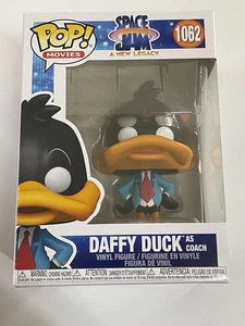 Space Jam 2: A New Legacy - ¡Pato Lucas como entrenador Funko Pop! Figura Vinilo 1062 - Imagen 1 de 10