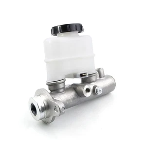 Brake Master Cylinder Fits Nissan Datsun Navara D22 Frontier Terrano 2.5 L 3.0 L - Picture 1 of 6