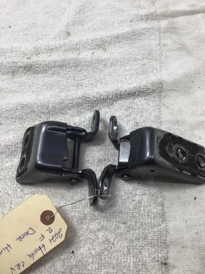 Honda CR-V 2021 bisagras de puerta delantera derecha ## Foto 1 de 4