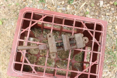 Petit etau ancien / Small Vice - E36 - Photo 1/3