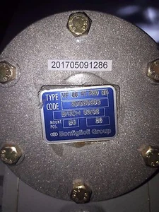 REDUCTOR DE VELOCIDAD DE ENGRANAJE BONFIGLIOLI VF 86 P1 P80 B5 201080303 - Imagen 1 de 4